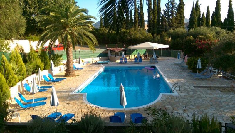 Hotel Tina Limni  Esterno foto