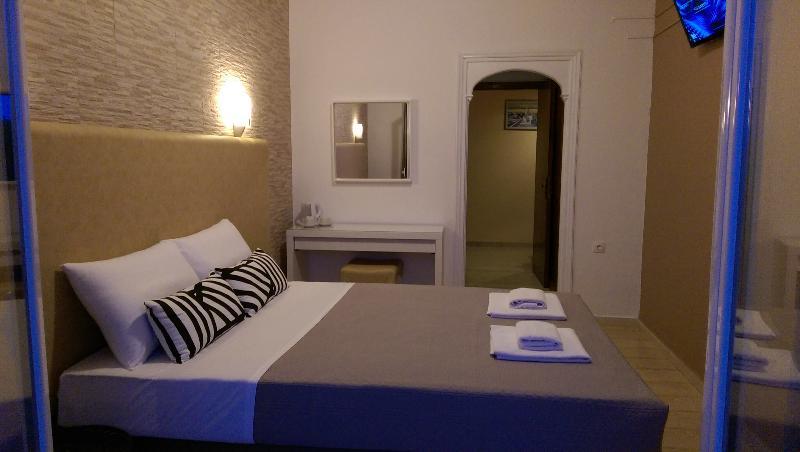 Hotel Tina Limni  Esterno foto